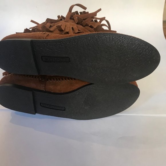 Minnetonka 3-Layer Fringe Boot Moccasin - Picture 6 of 8